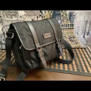 100% Authentic Gucci Unsex GG Guccissima nylon messenger bag